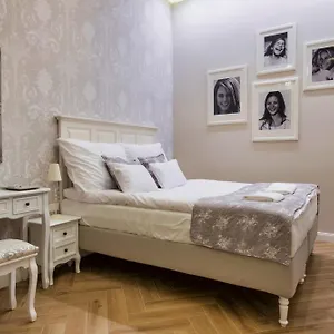 Serenity Boutique Bed & Breakfast Budapest